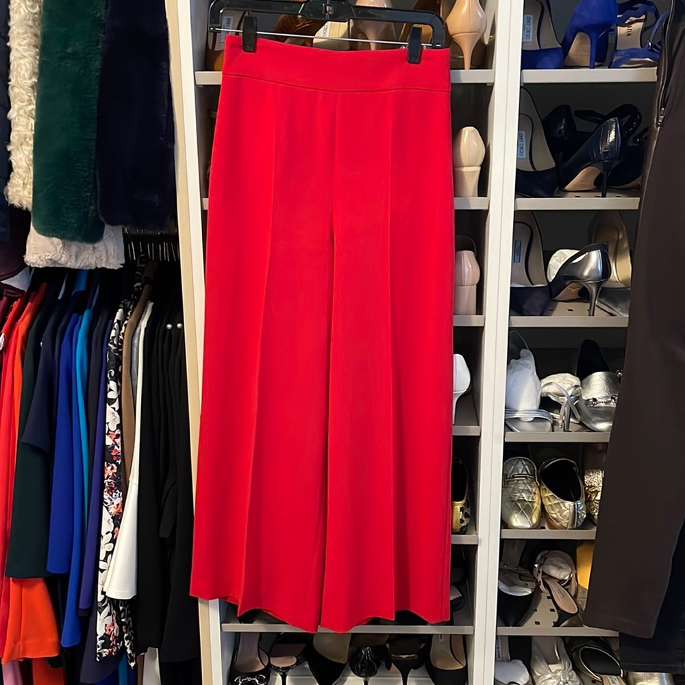 Red cropped culottes.